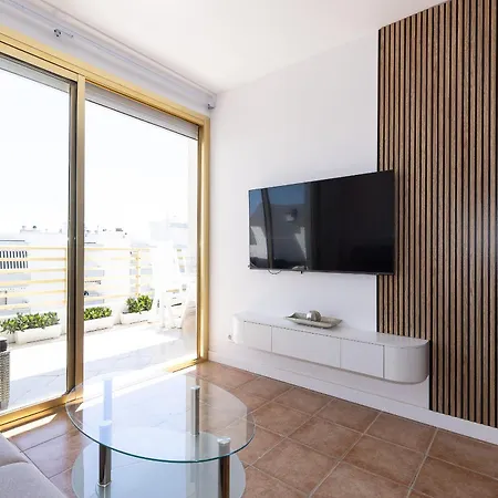 Prime Location Penthouse With Stunning Sea Views Apartamento *
