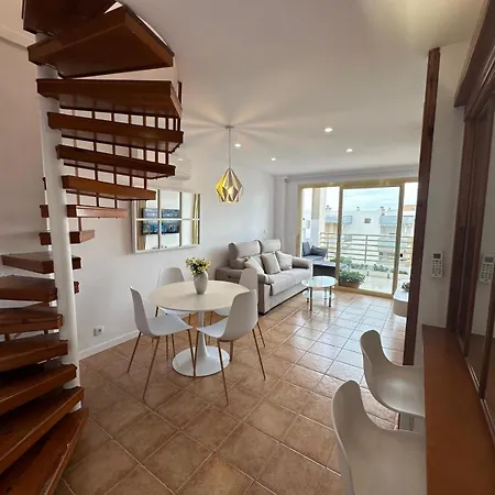 Prime Location Penthouse With Stunning Sea Views Salou