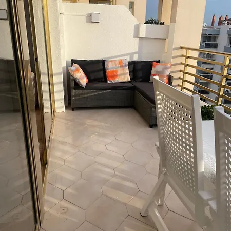 Prime Location Penthouse With Stunning Sea Views Apartment *