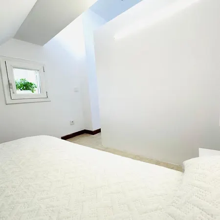 Prime Location Penthouse With Stunning Sea Views Apartment