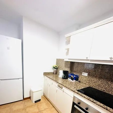 Prime Location Penthouse With Stunning Sea Views