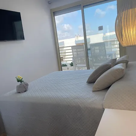 Prime Location Penthouse With Stunning Sea Views Apartment Salou