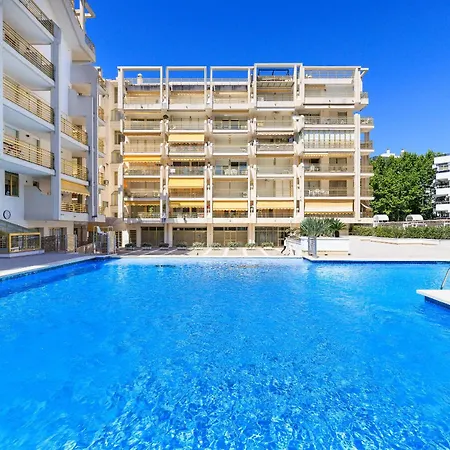 Prime Location Penthouse With Stunning Sea Views 公寓 *