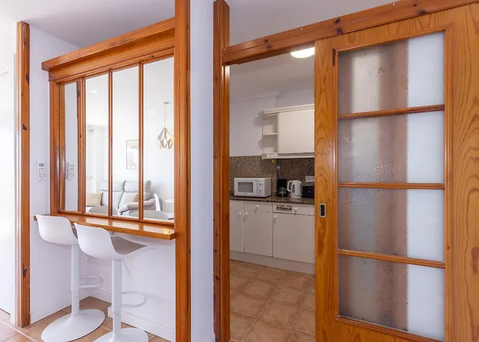 Prime Location Penthouse With Stunning Sea Views